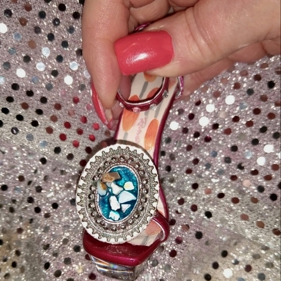 Ocean Shell Ring - Picture 11 of 14